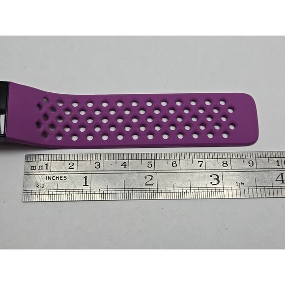 Fitbit Charge 4 FB417 Activity Tracker Heart Rate GPS NFC Smartwatch W/ Charger - Picture 7 of 11